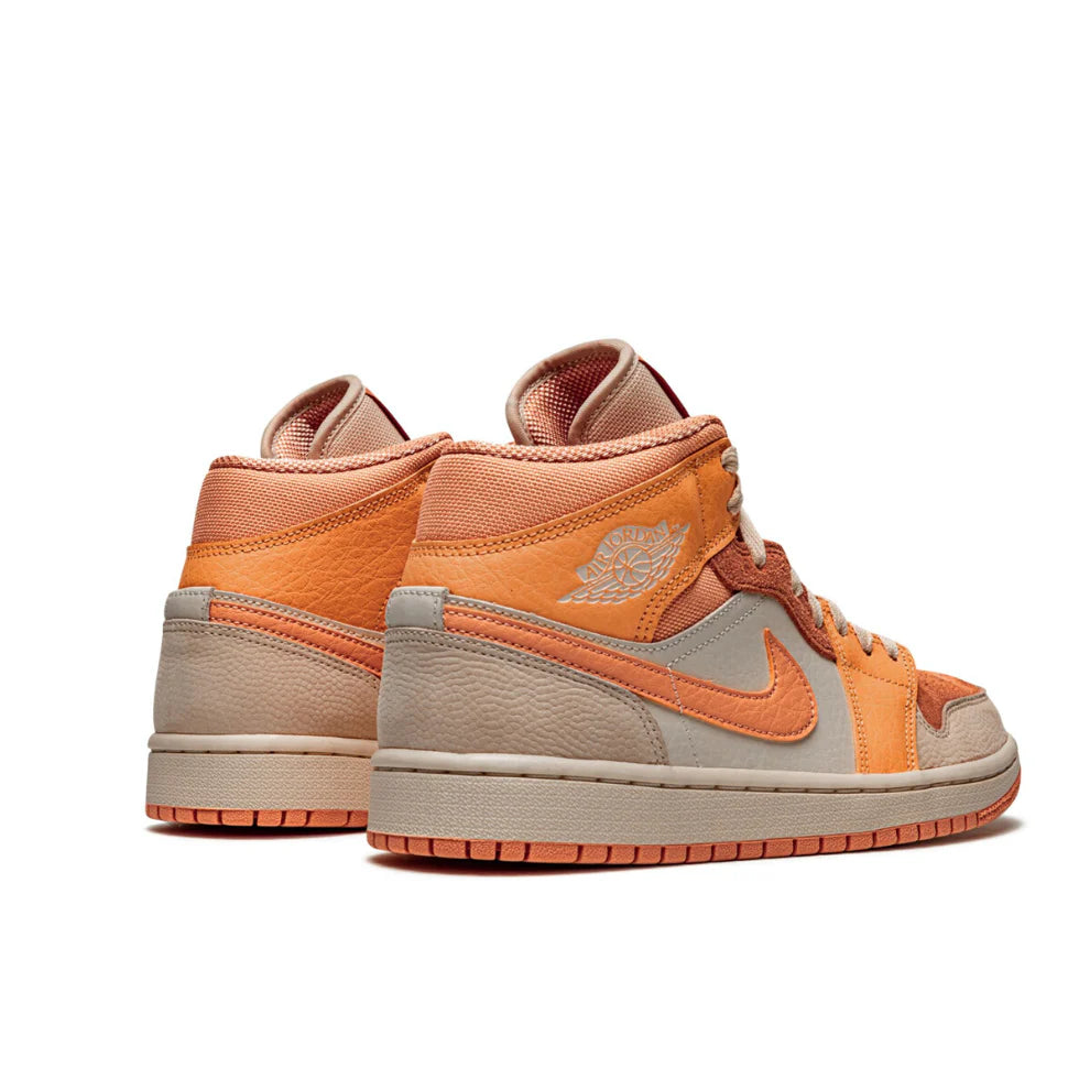 NIKE JORDAN 1 APRICORT - Image 2